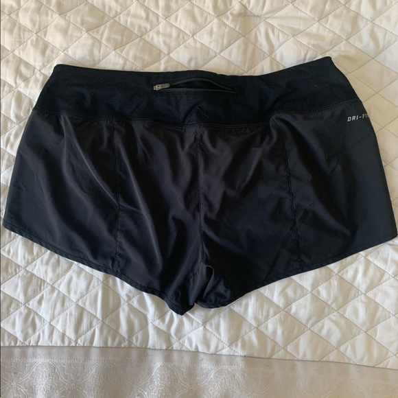 Nike running shorts bundle - Picture 5 of 6